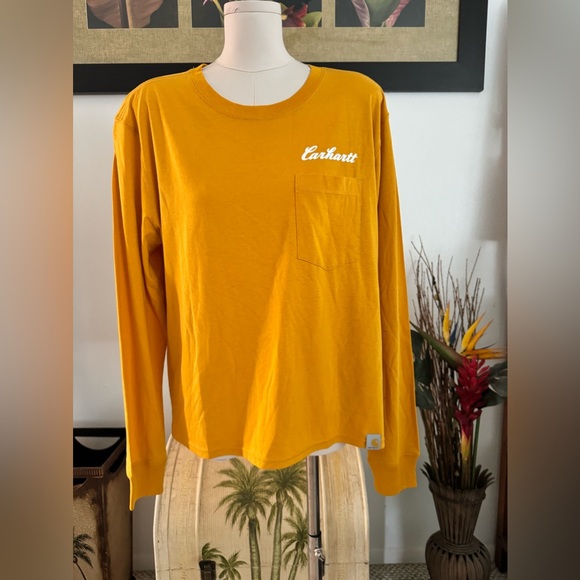 Carhartt Tops - Carhartt NWT Women’s Loose Fit Long Sleeve T-Shirt Size M 8-10 Graphic Small